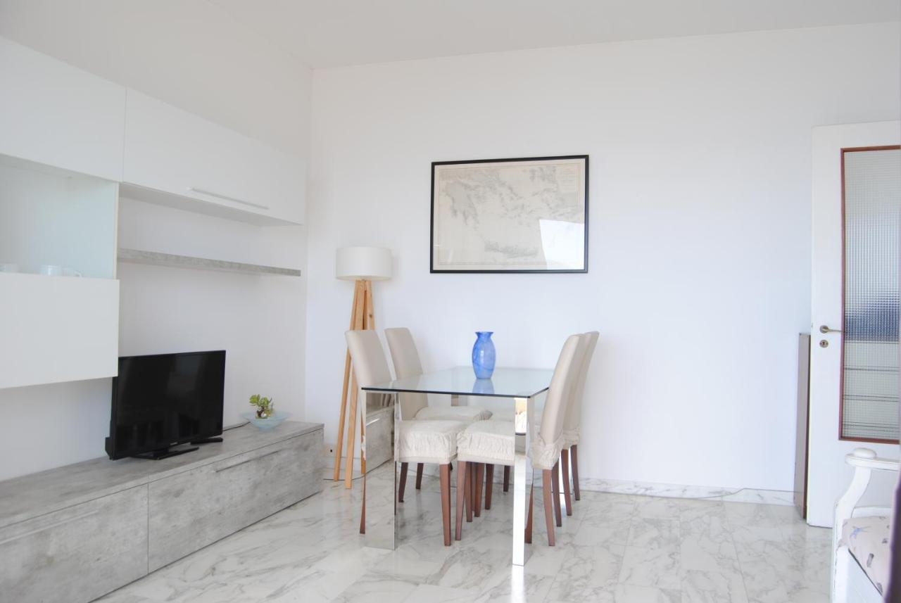 Gaiavacanze Beach Apartment ボルディゲーラ エクステリア 写真
